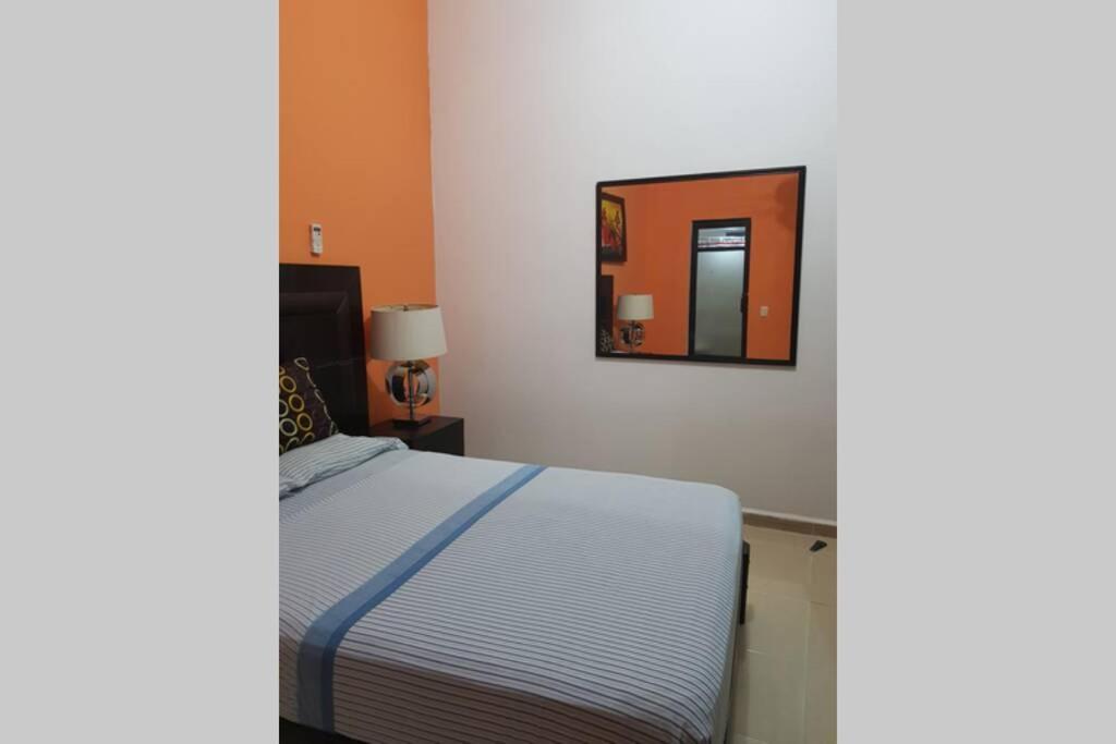 Depto. Maia: A/C, Agua Caliente, Wifi, Tv, Cable. Apartman Palenque Kültér fotó
