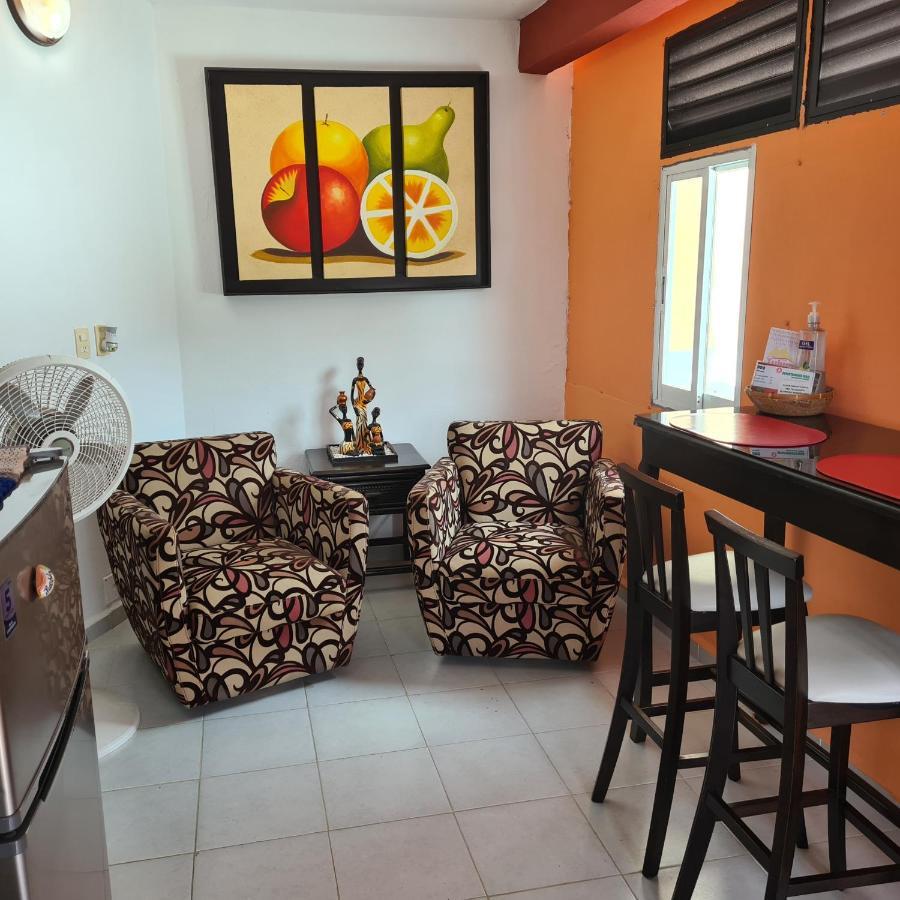 Depto. Maia: A/C, Agua Caliente, Wifi, Tv, Cable. Apartman Palenque Kültér fotó
